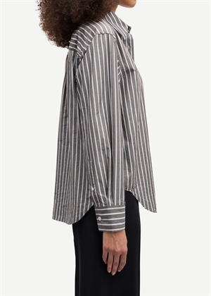 Salova pocket skjorte 15758 Brown Stripe Samsøe 